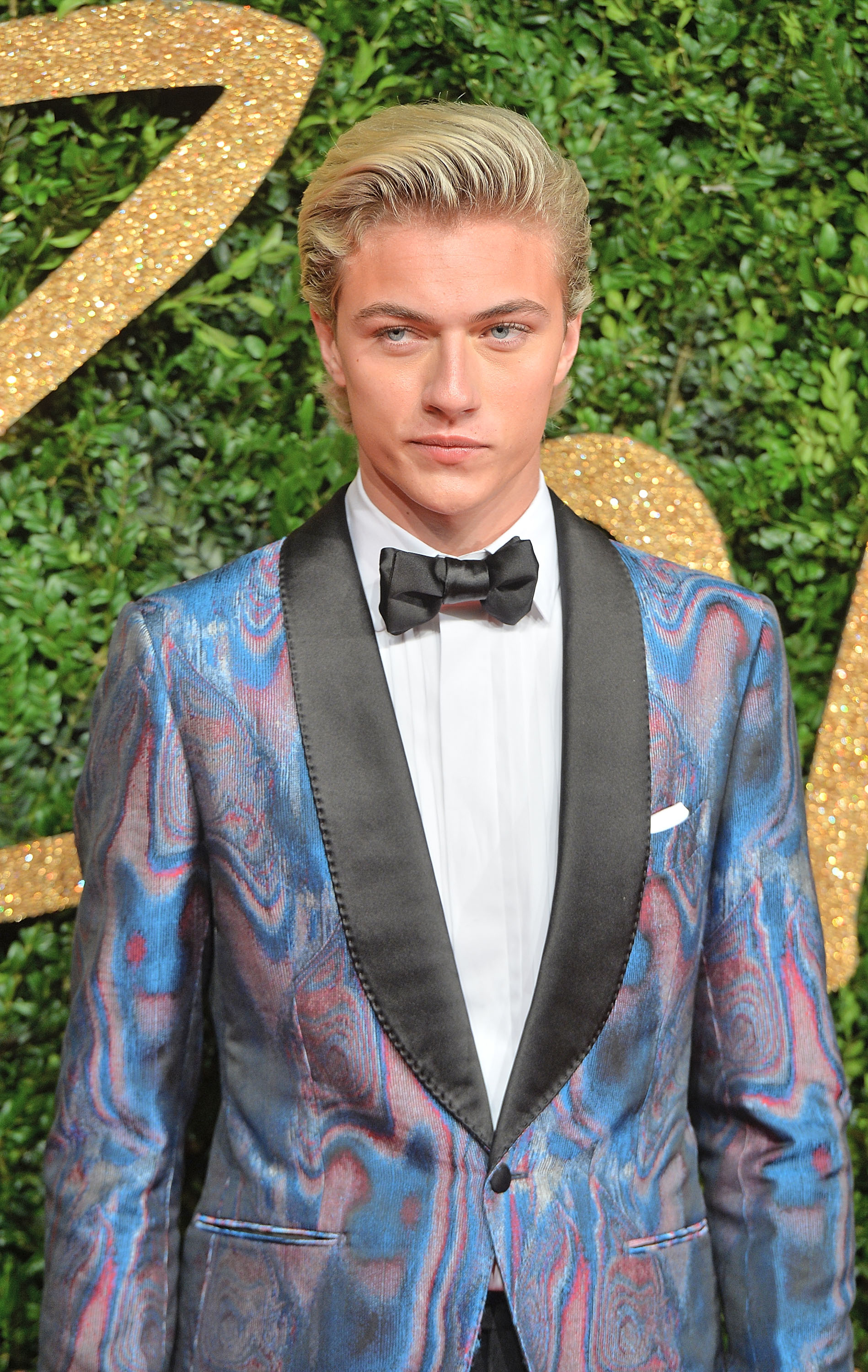 Lucky Blue Smith Confirmed to Star in the New Netflix Series ‘BOYS ...