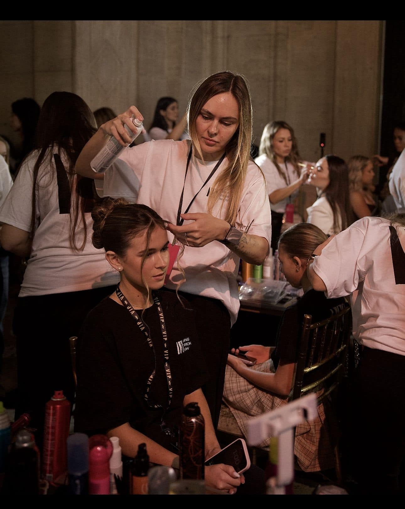 Behind the Curtain: Marta Divel and the Invisible System Behind Every Fashion Show