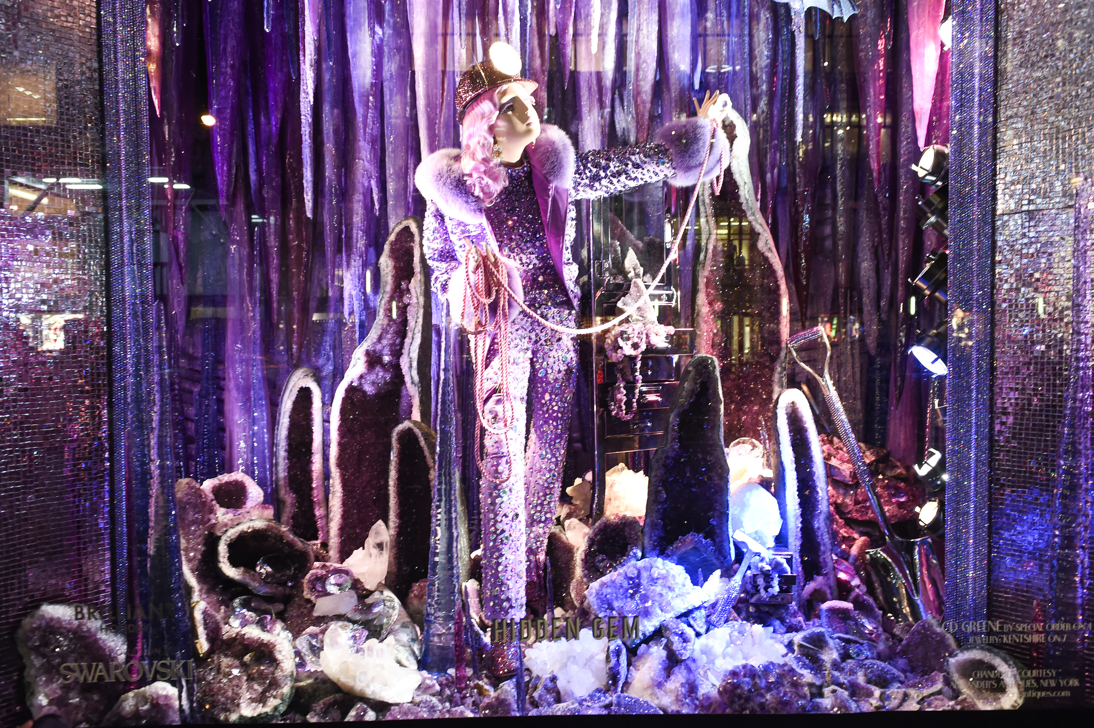 Bergdorf Goodman Holiday Display 2021 - WNW