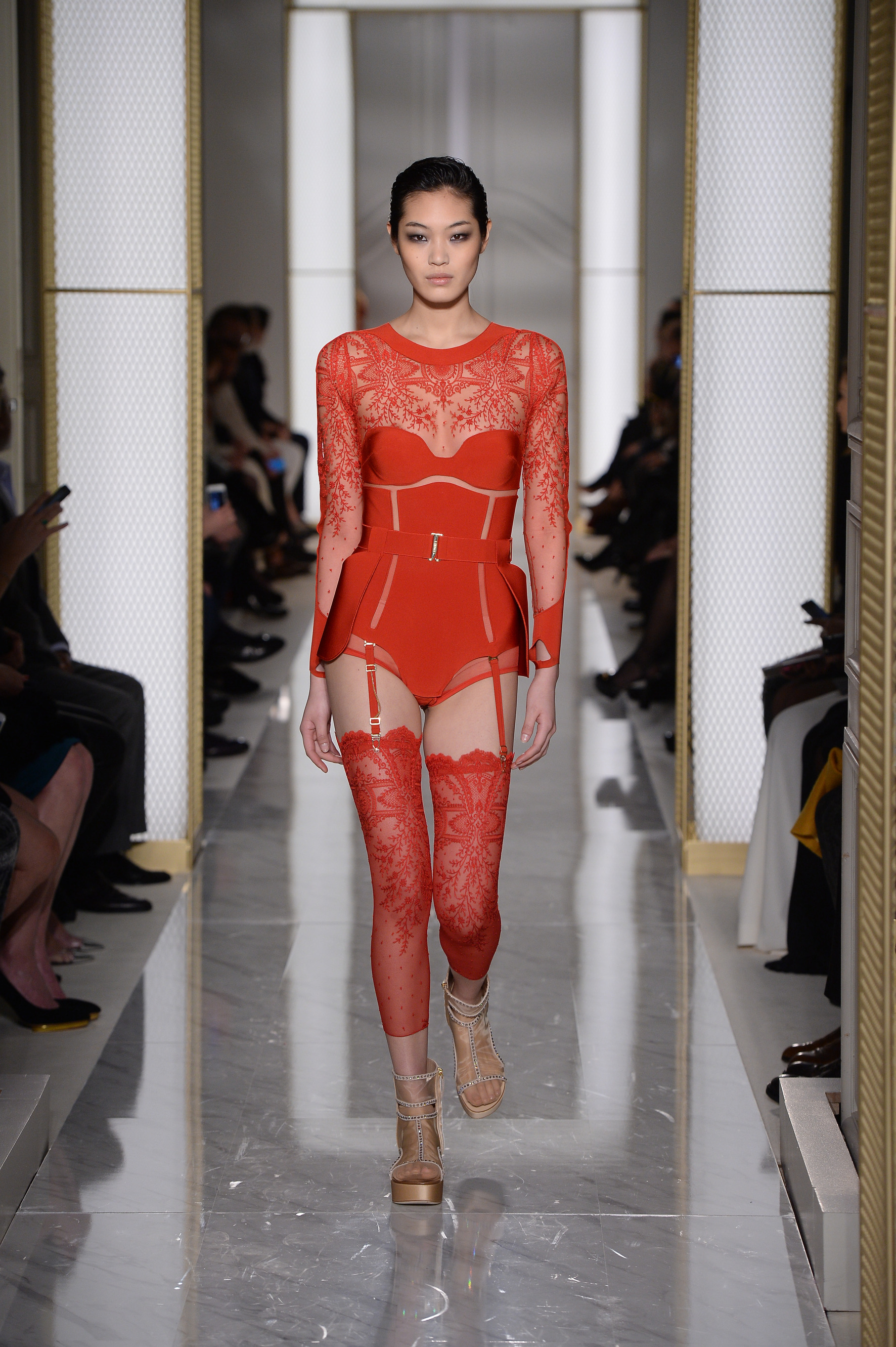 La Perla Atelier Couture Spring 2015 - Daily Front Row