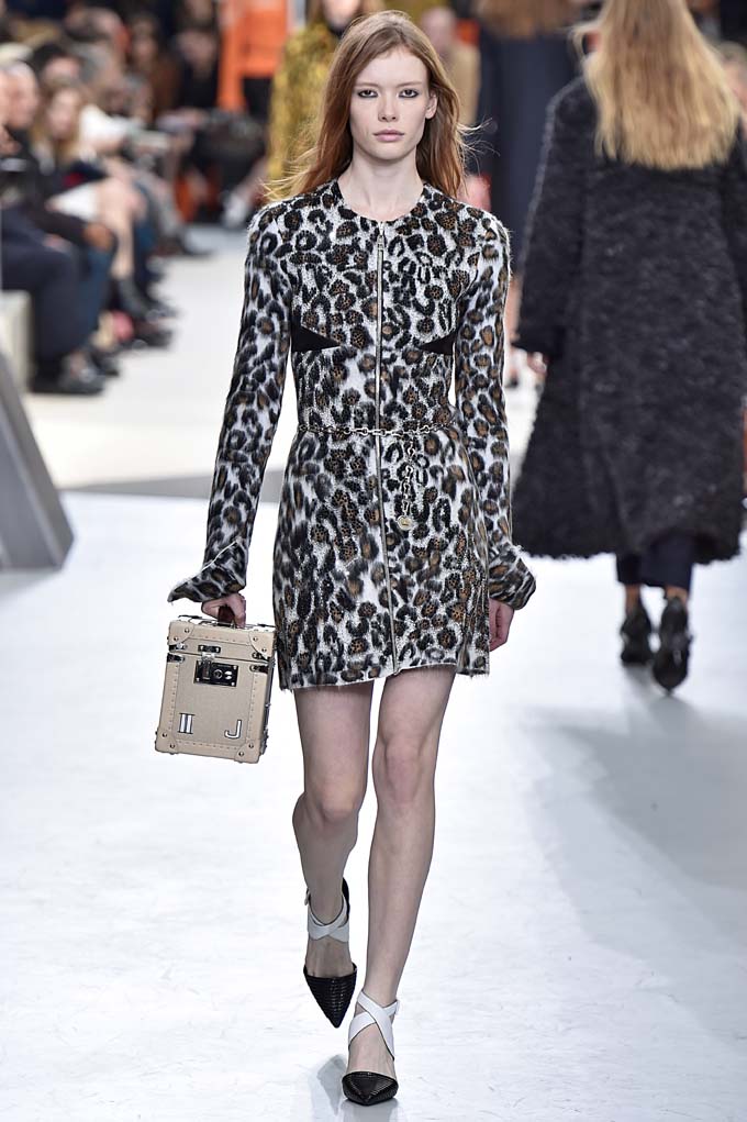 Louis Vuitton Fall 2015 - Daily Front Row