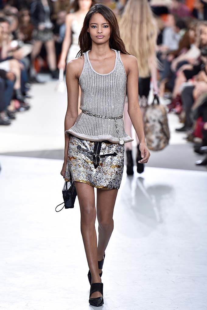 Fall 2015 Runway Looks We Love: Louis Vuitton