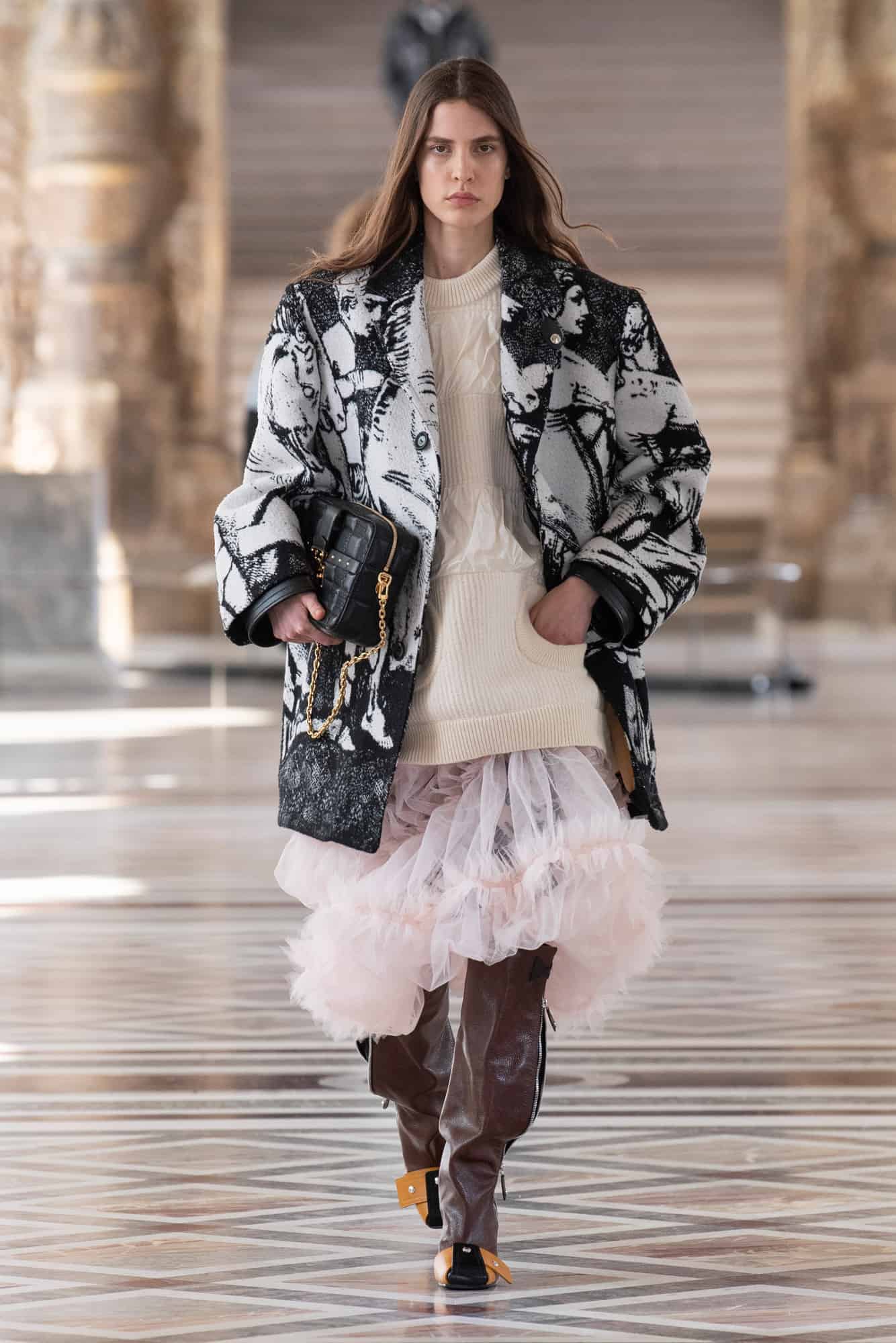 Watch: All the looks from the Louis Vuitton Fall/Winter 2021 runway