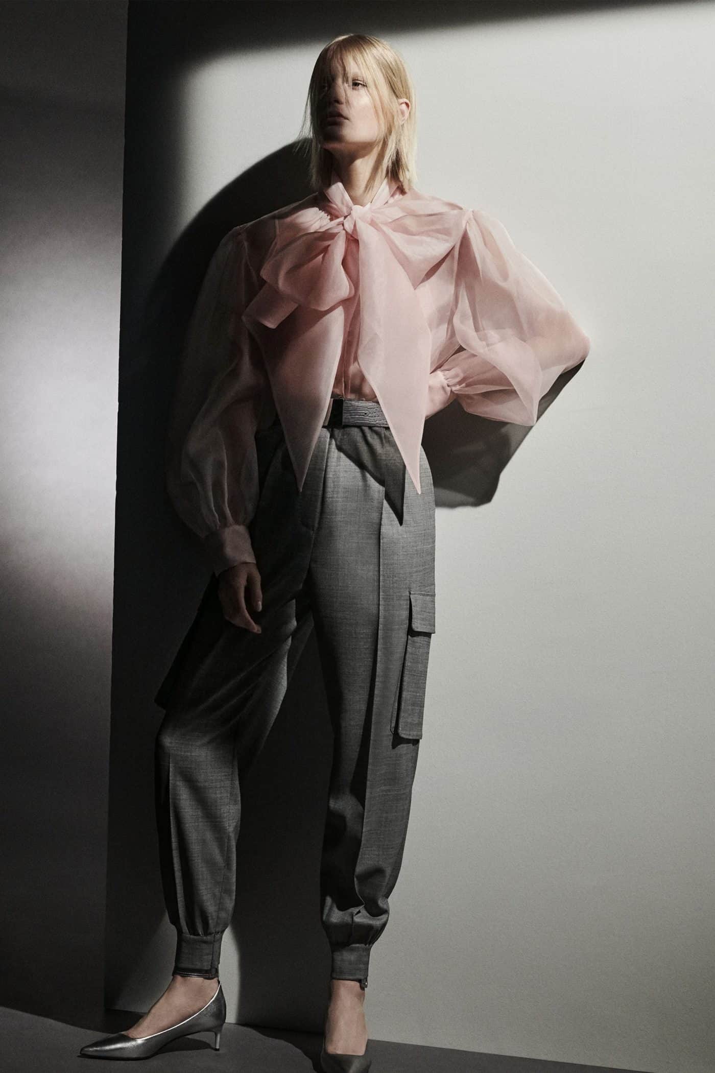 Max Mara Pre-Fall '21 Fuses Elegance and Powerful Sophistication With Ease  - Daily Front Row