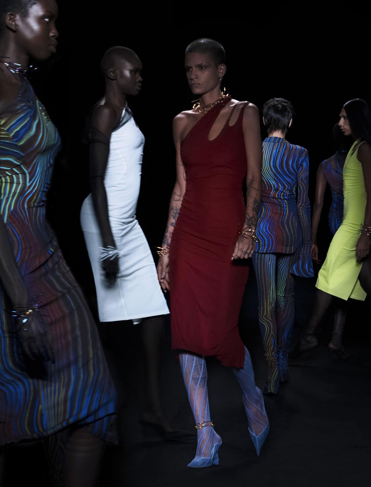 Mugler SS 21 Show Brought Sexy Back Thanks To Bella Hunter And Co