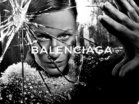 How Did Balenciaga Buzz Gisele Bündchen's Hair?