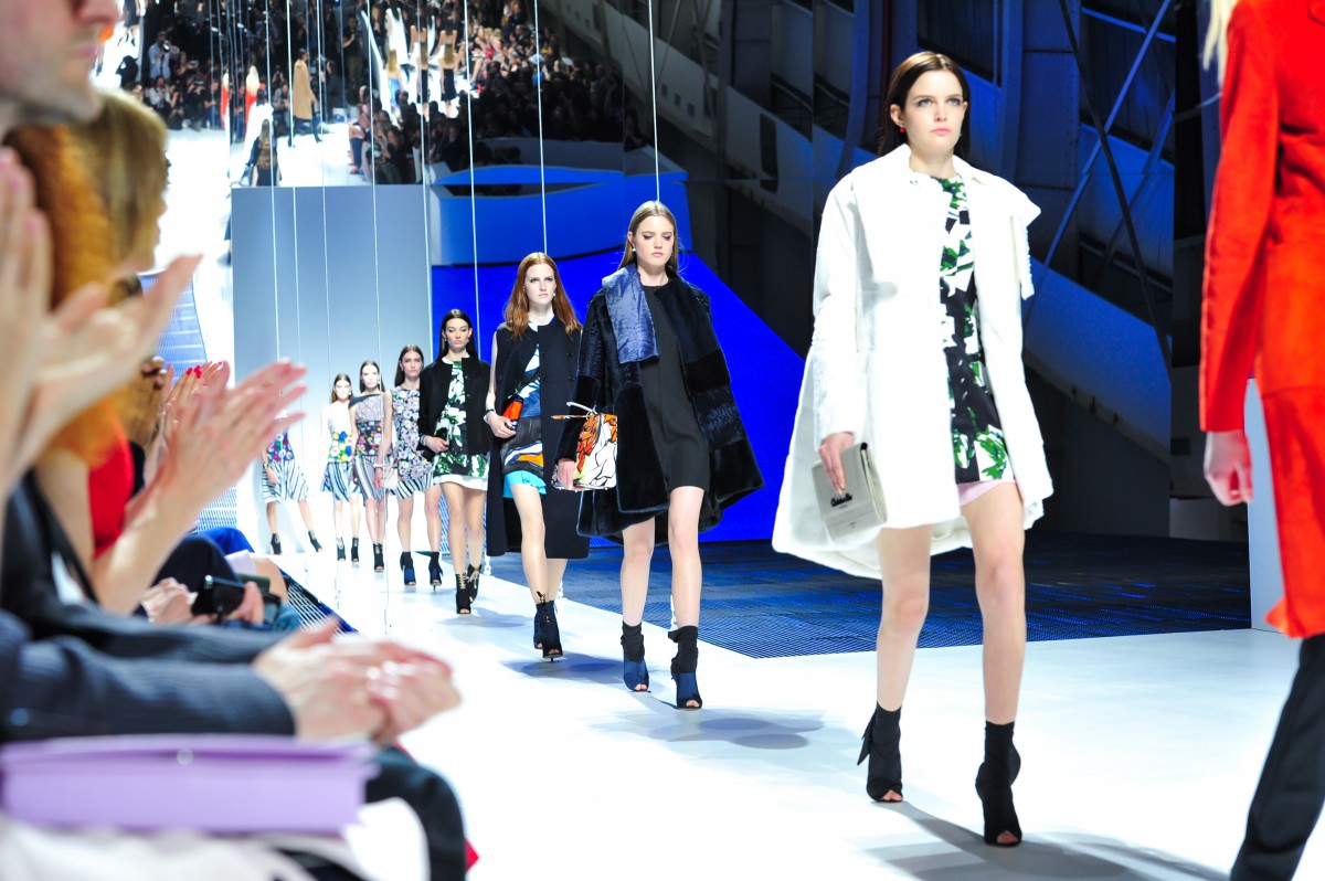 DIOR Cruise 2015 Runway Show