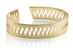 11 Golden Bracelets To Spruce Up Sweater Weather
