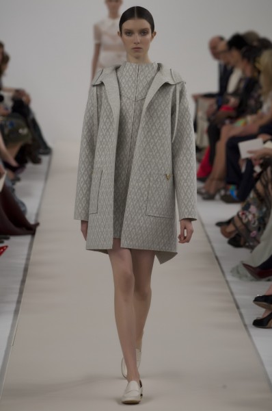 Valentino Debuts Winter White Looks At Its Haute Couture Show In NYC ...