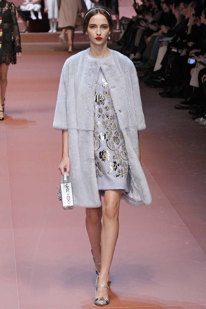 Dolce & Gabbana Fall 2015 - Daily Front Row