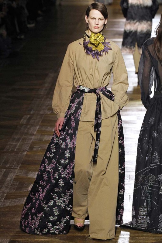 Dries Van Noten Fall 2015 - Daily Front Row