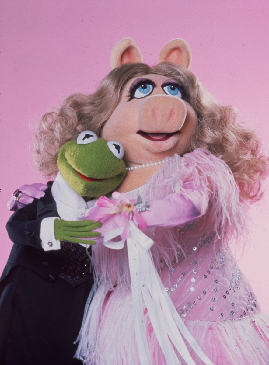 Miss Piggy attends the premiere of The Muppets Wizard of Oz at the  News Photo - Getty Images