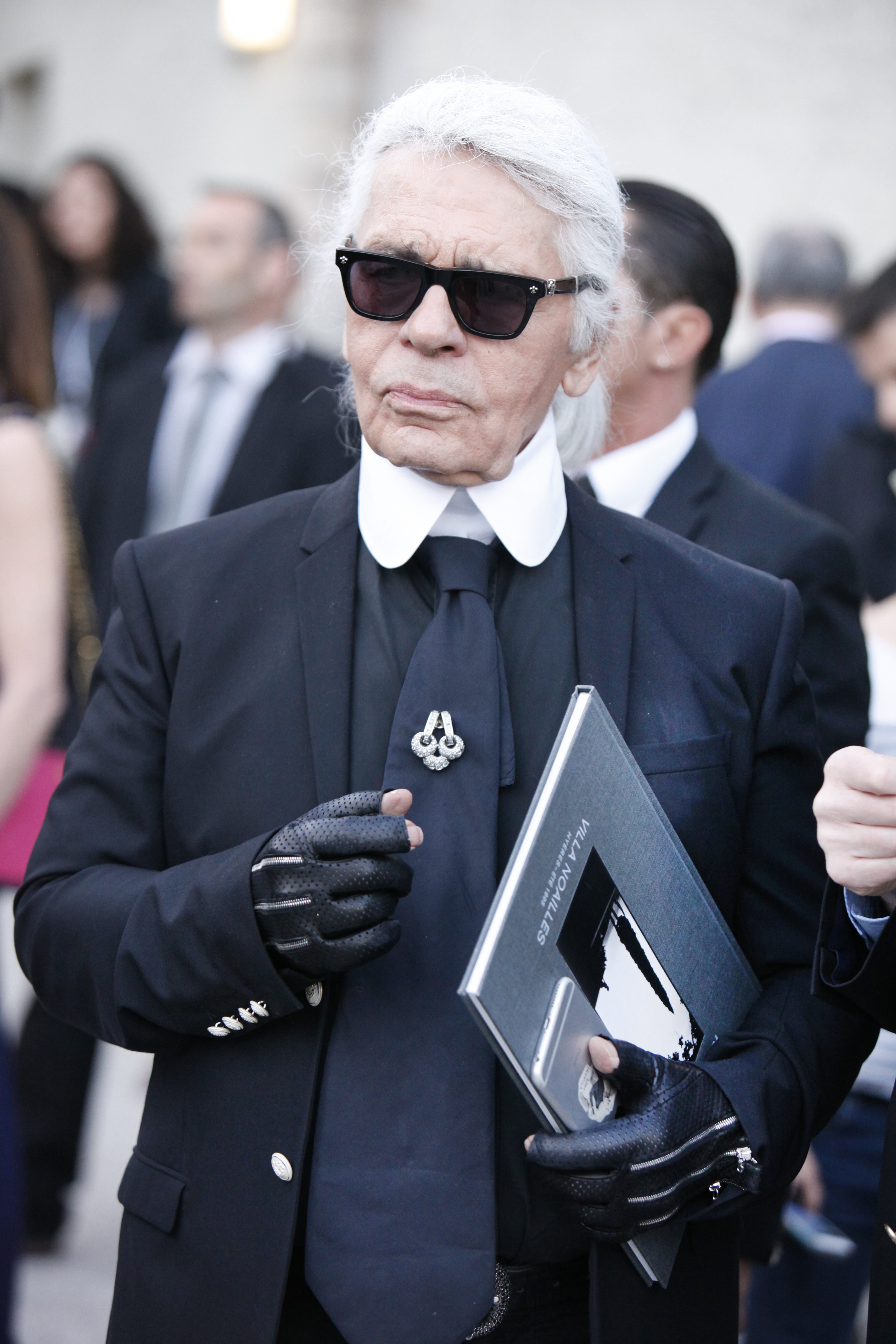 Favorite Karl Memories From Chanel's Front Row - Daily Front Row