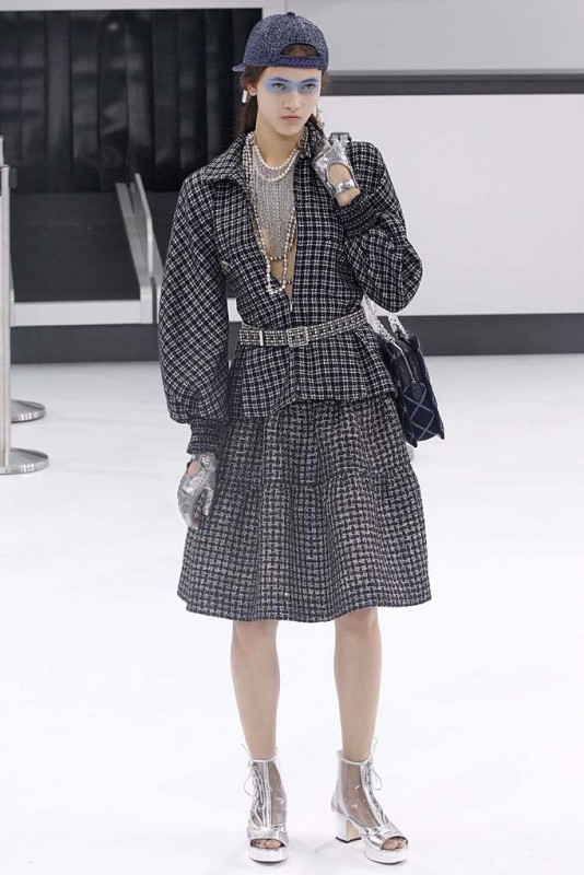 Chanel Takes Flight for Spring 2016 - Daily Front Row