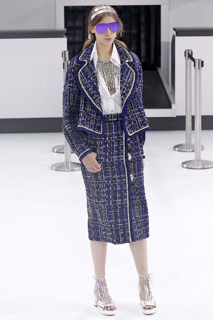 Chanel Takes Flight for Spring 2016 - Daily Front Row
