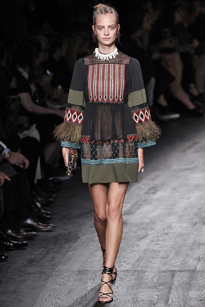 Valentino Spring 2016 - Daily Front Row