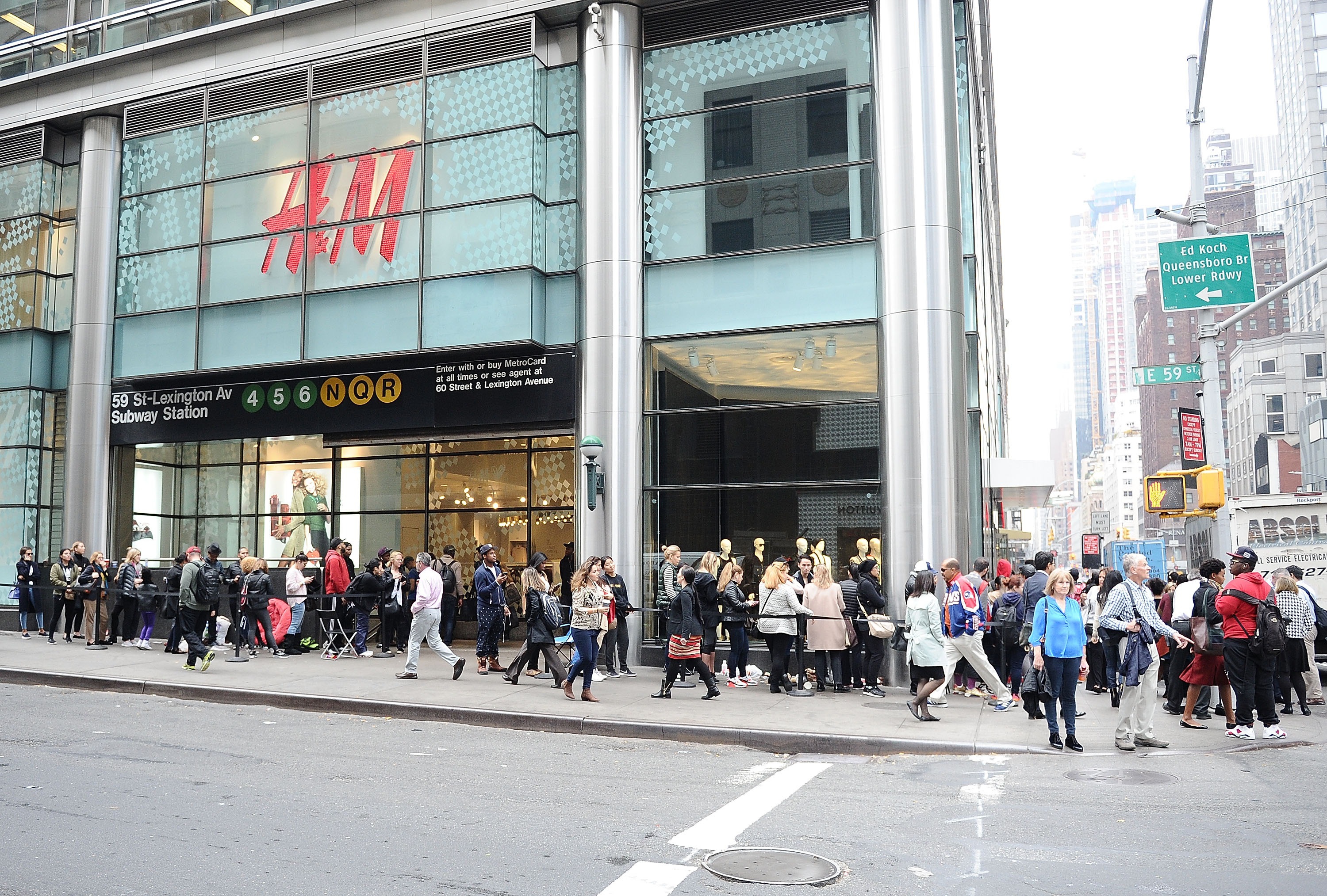 The Daily Does H&M x Balmain Pre-Shop Barely Daily Front Row