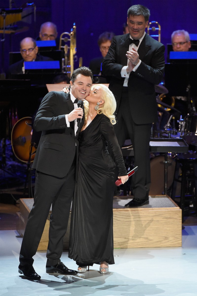 NEW YORK, NY - DECEMBER 03: Seth MacFarlane, Christina Aguilera, and New York Philharmonic Music Director Alan Gilbert perform onstage during the Sinatra Gala with New York Philharmonic at Lincoln Center's David Geffen Hall on December 3, 2015 in New York City. (Photo by Kevin Mazur/Getty Images for Lincoln Center)