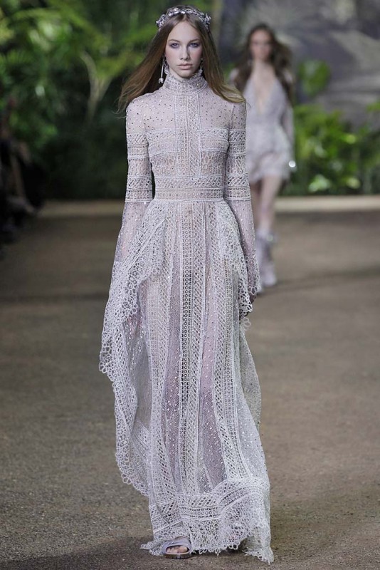 Elie Saab Haute Couture Spring 2016 - Daily Front Row