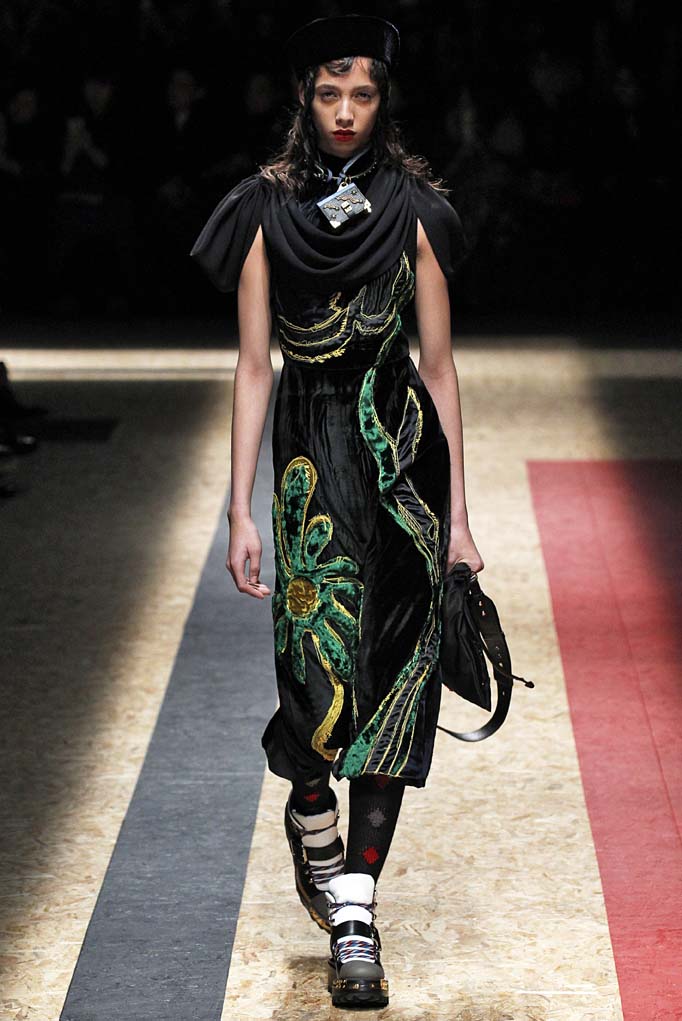 Prada Fall/Winter 2016 - Daily Front Row