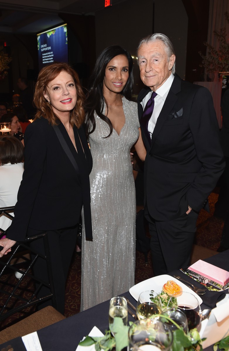 NEW YORK, NY - APRIL 19: (L-R) Honoree Susan Sarandon, EFA co-founder and host Padma Lakshmi and director Joel Schumacher attend the 8th Annual Blossom Ball benefiting the Endometriosis Foundation of America hosted by EFA Founders Padma Lakshmi and Tamer Seckin, MD at Pier 60 on April 19, 2016 in New York City. (Photo by Dimitrios Kambouris/Getty Images for Endometriosis Foundation of America)