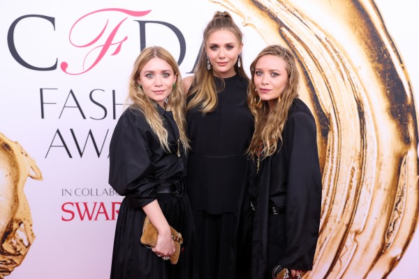 Mary Kate Olsen, Elizabeth Olsen, Ashley Olsen