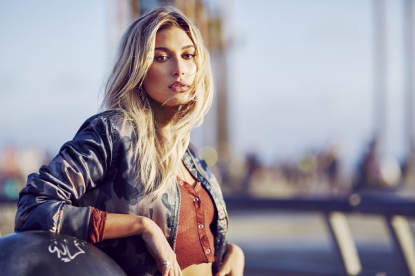 2016_08_03_UGG_Hailey_Baldwin_0983