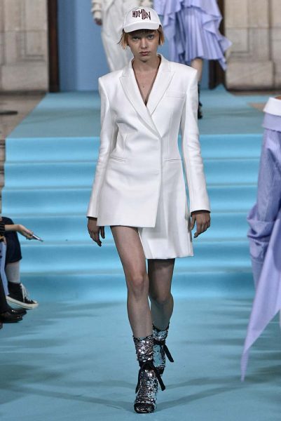 Paris Fashion Week: Isabel Marant, Loewe, Off-White, and More - Daily ...