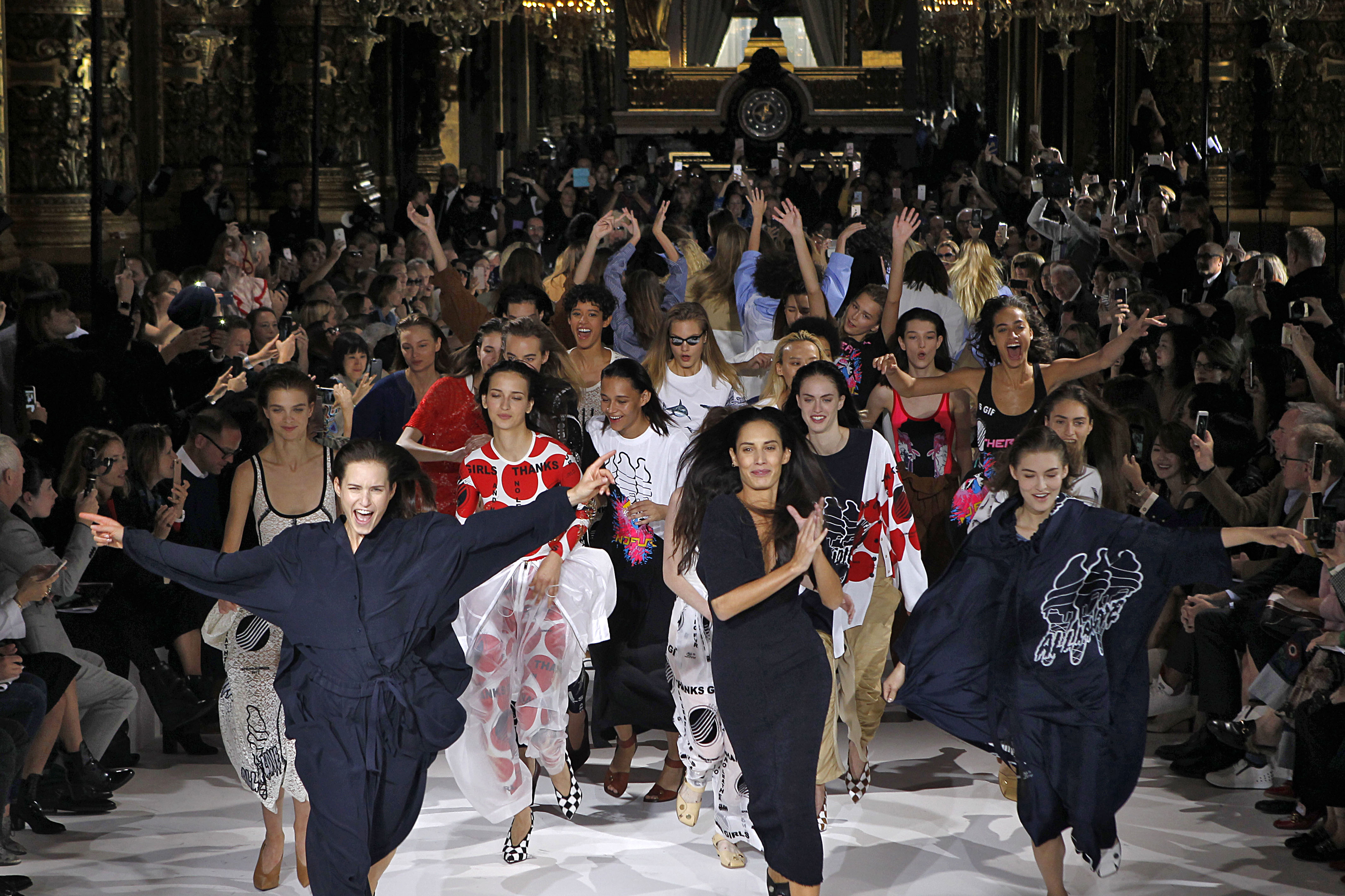 Stella McCartney Brings the Joie to Paris Fashion Week - Daily Front Row