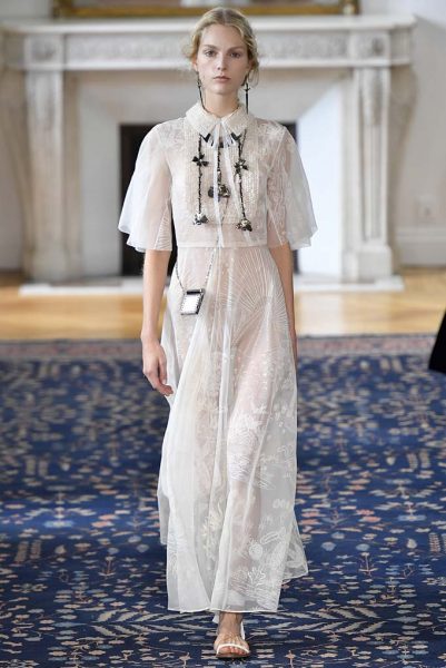 Valentino Spring/Summer 2017 - Daily Front Row