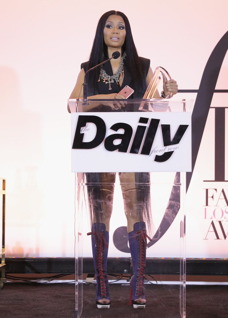 Nicki Minaj In Versace - Daily Front Row's 3rd Annual Fashion Los Angeles  Awards - Red Carpet Fashion Awards