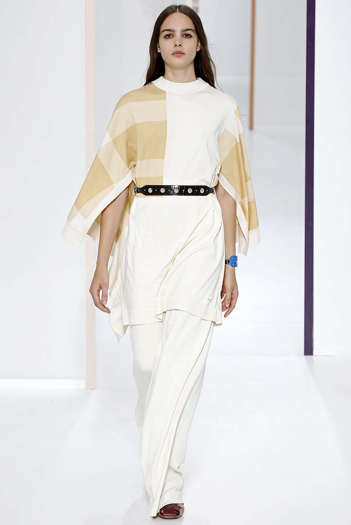 Paris Fashion Week Day 6: Stella McCartney, Hermès, Alexander McQueen ...