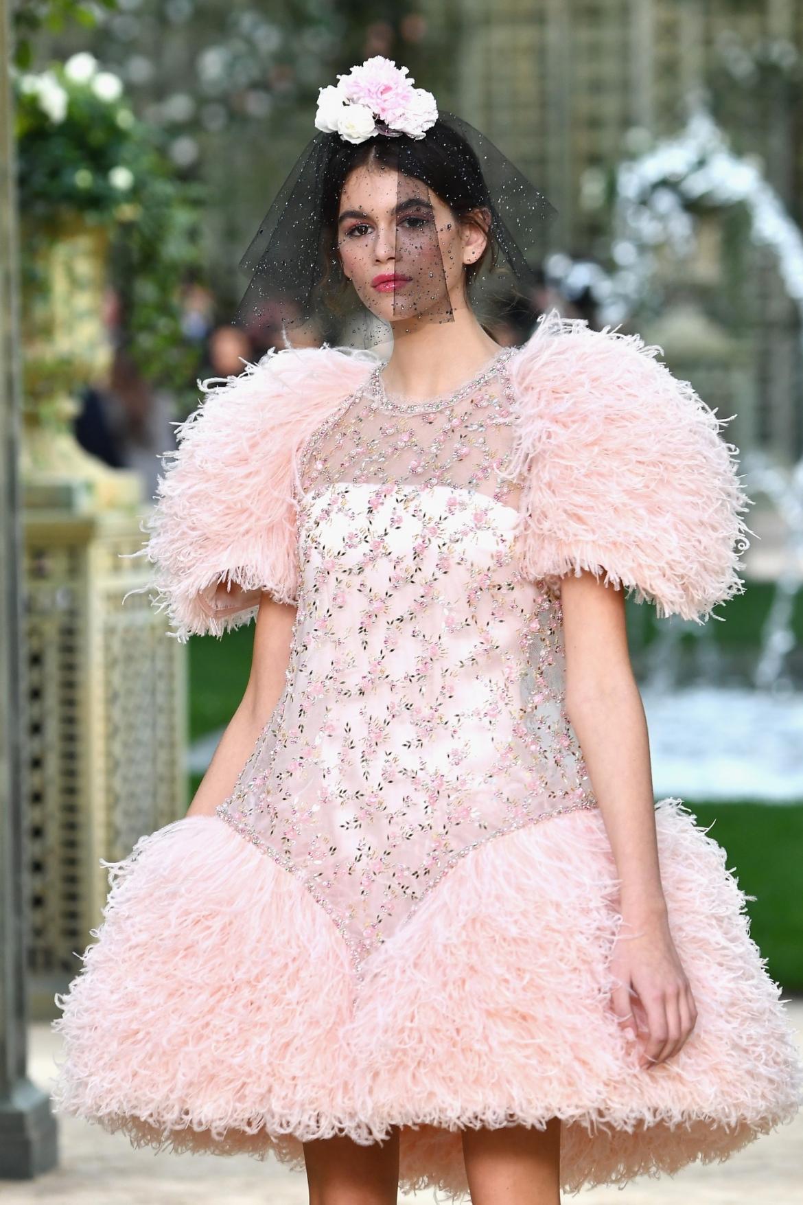 Kaia Gerber Makes Couture Week Debut at Chanel, Kim Kardashian Is ...