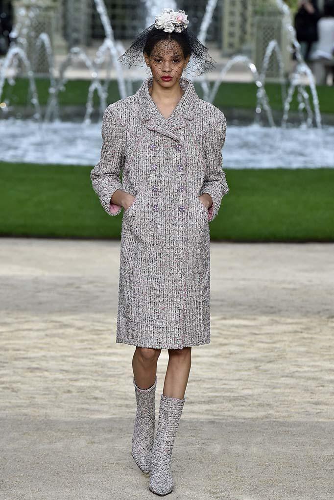 Karl Lagerfeld Unveils Chanel's Secret Garden at Couture Week - Daily ...