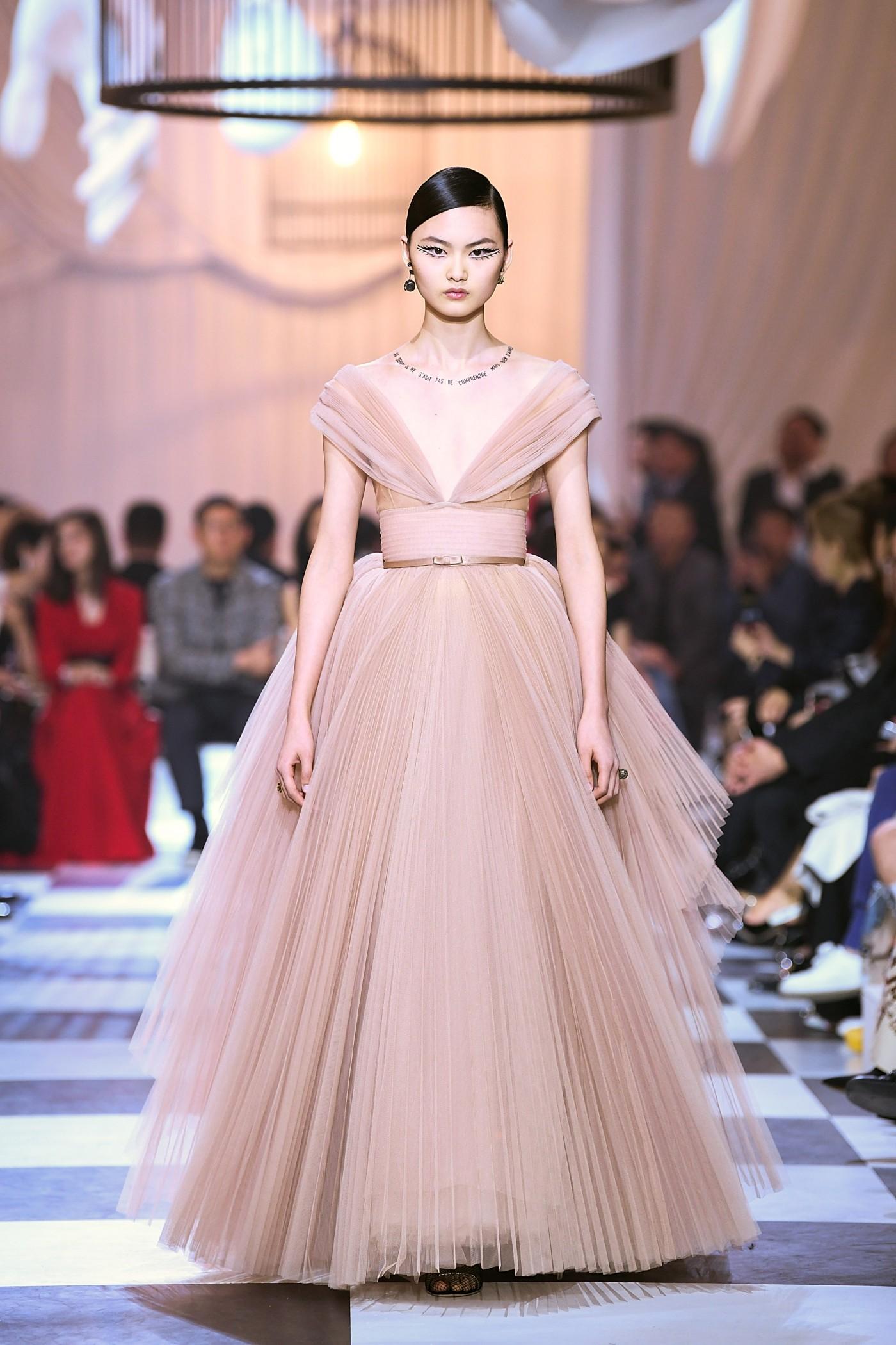 dior gowns 2018