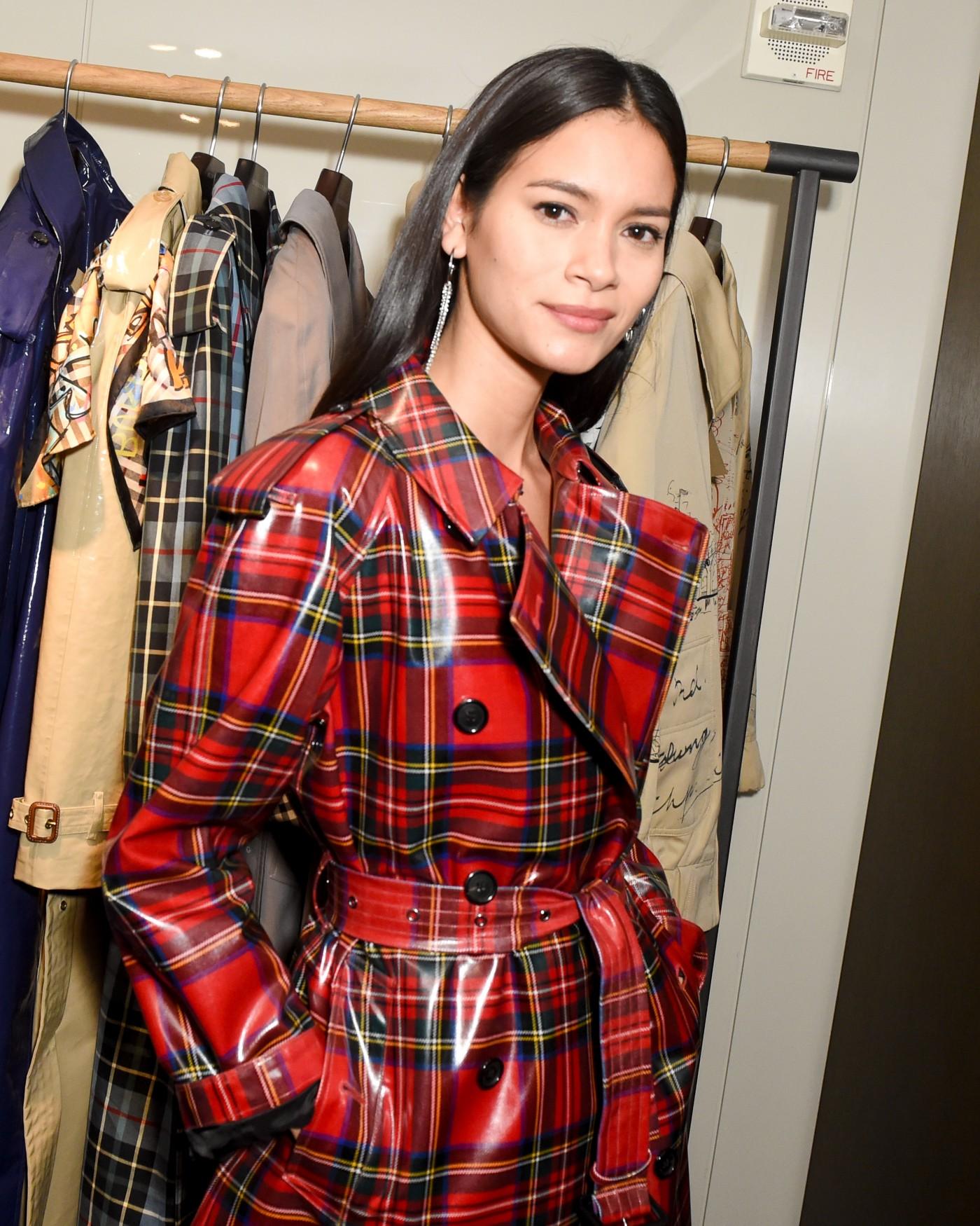 Burberry coat cheap inside out