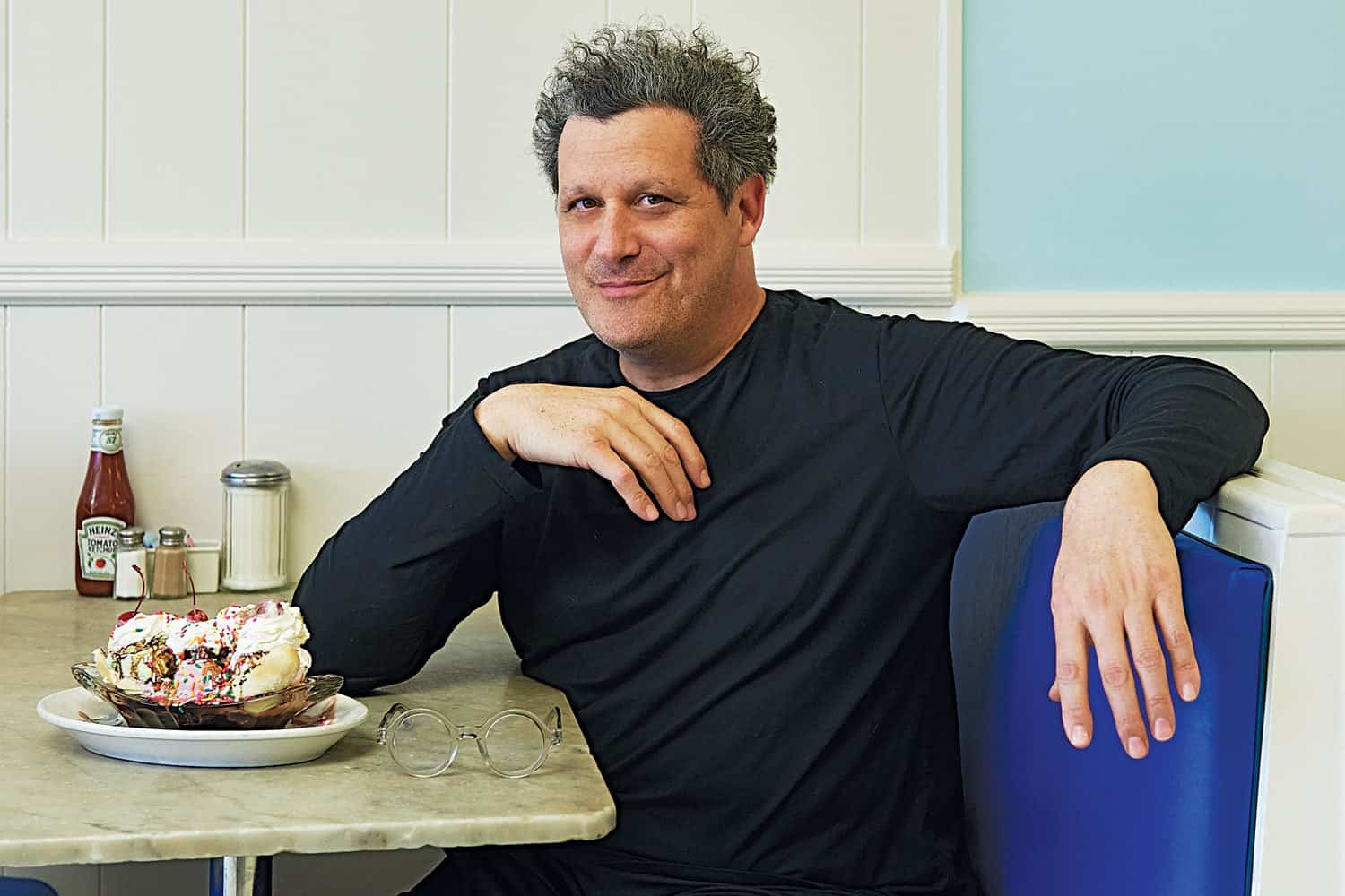 Isaac Mizrahi's New Gig: Cabaret Performer With Terrible Stage Fright