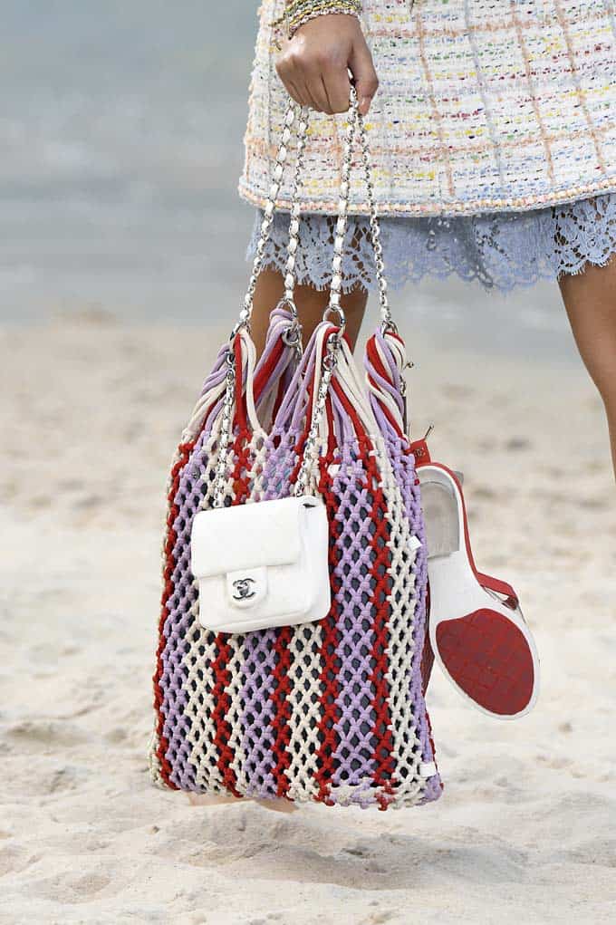 39 Lust-Worthy Bags From Chanel's Beach-Themed Spring 2019 Show