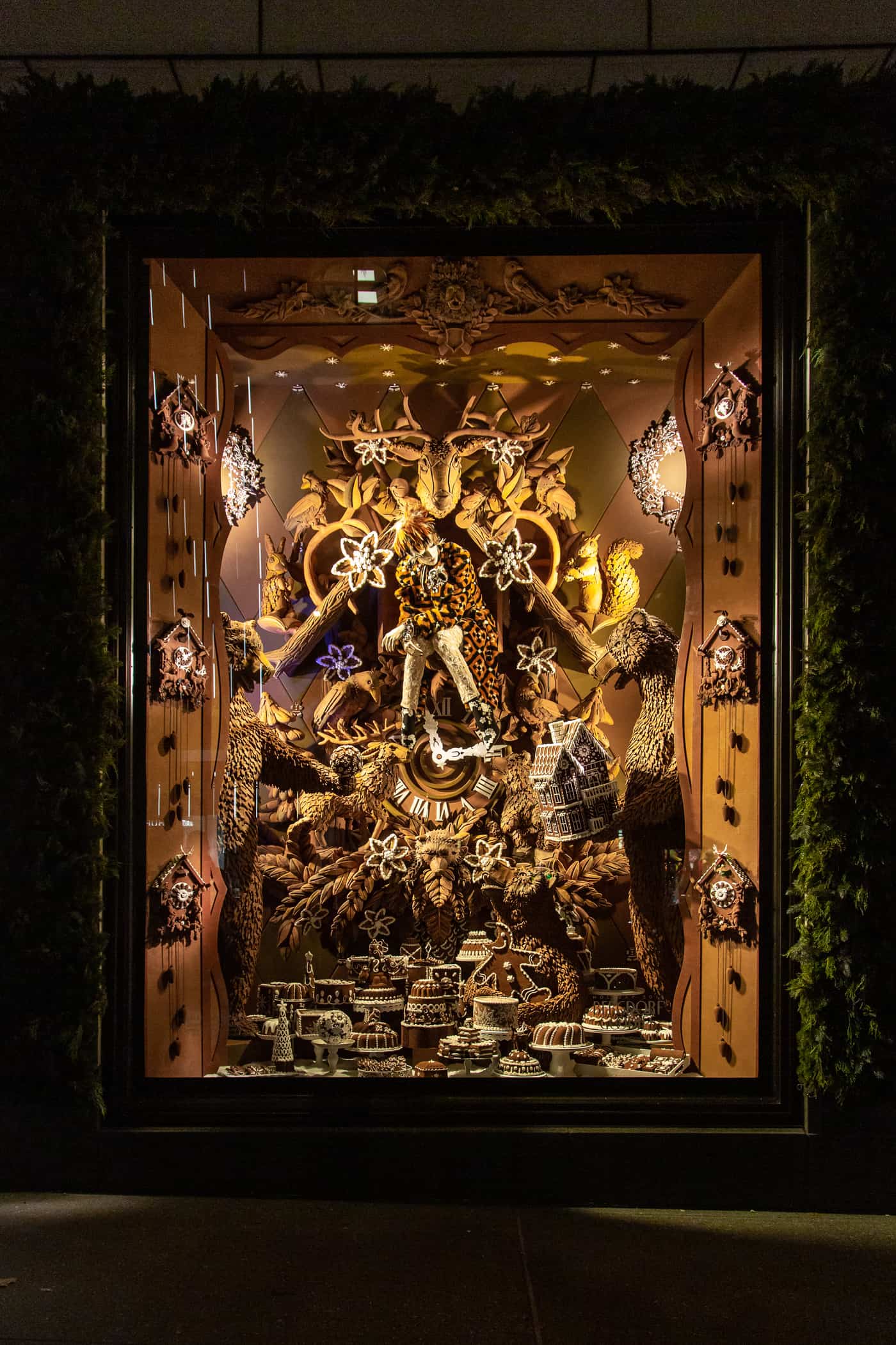 Habitually Chic® » Bergdorf Goodman Holiday Windows 2009