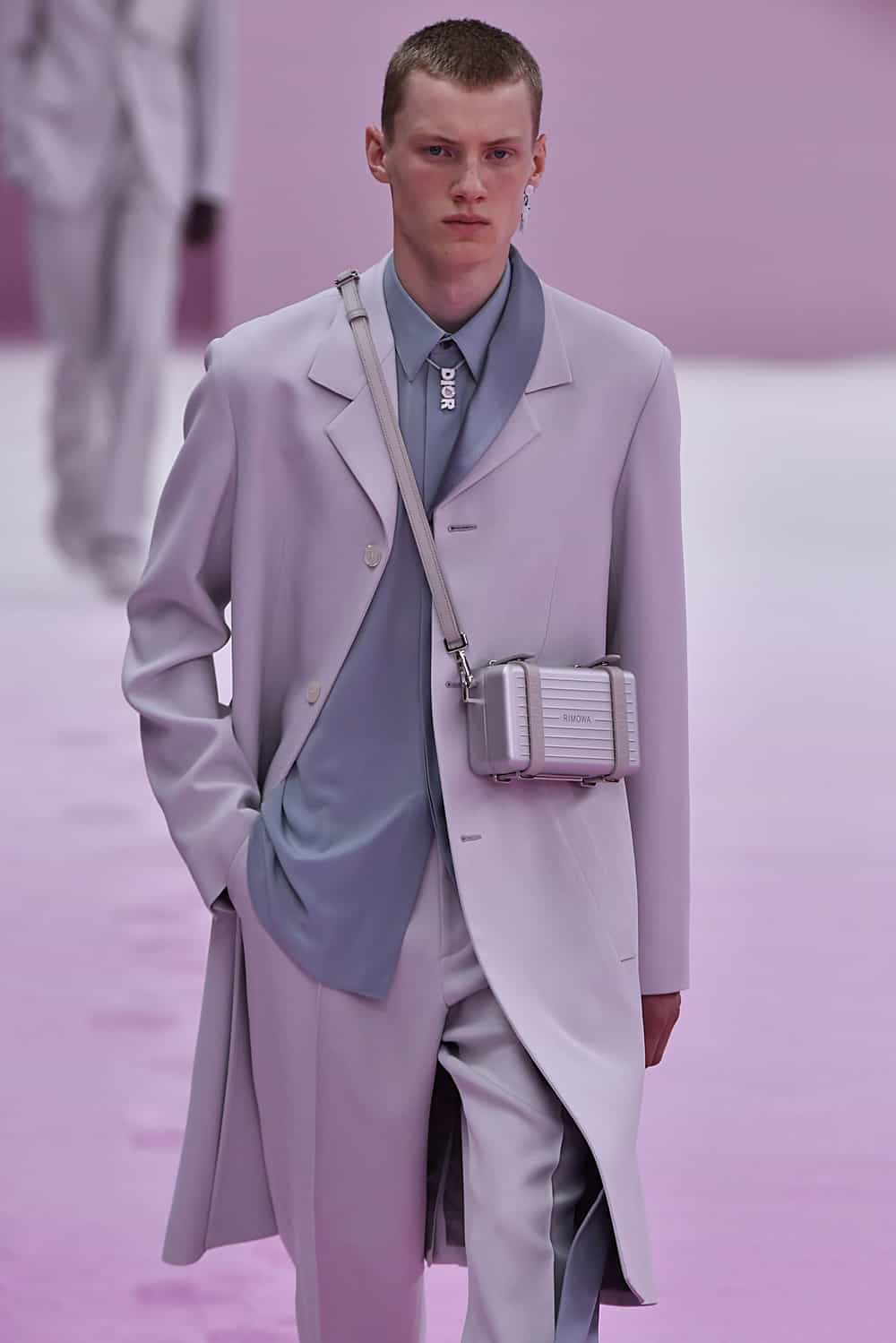 Dior Debuts New Collab With Rimowa at Spring 2020 Men&#39;s Runway Show