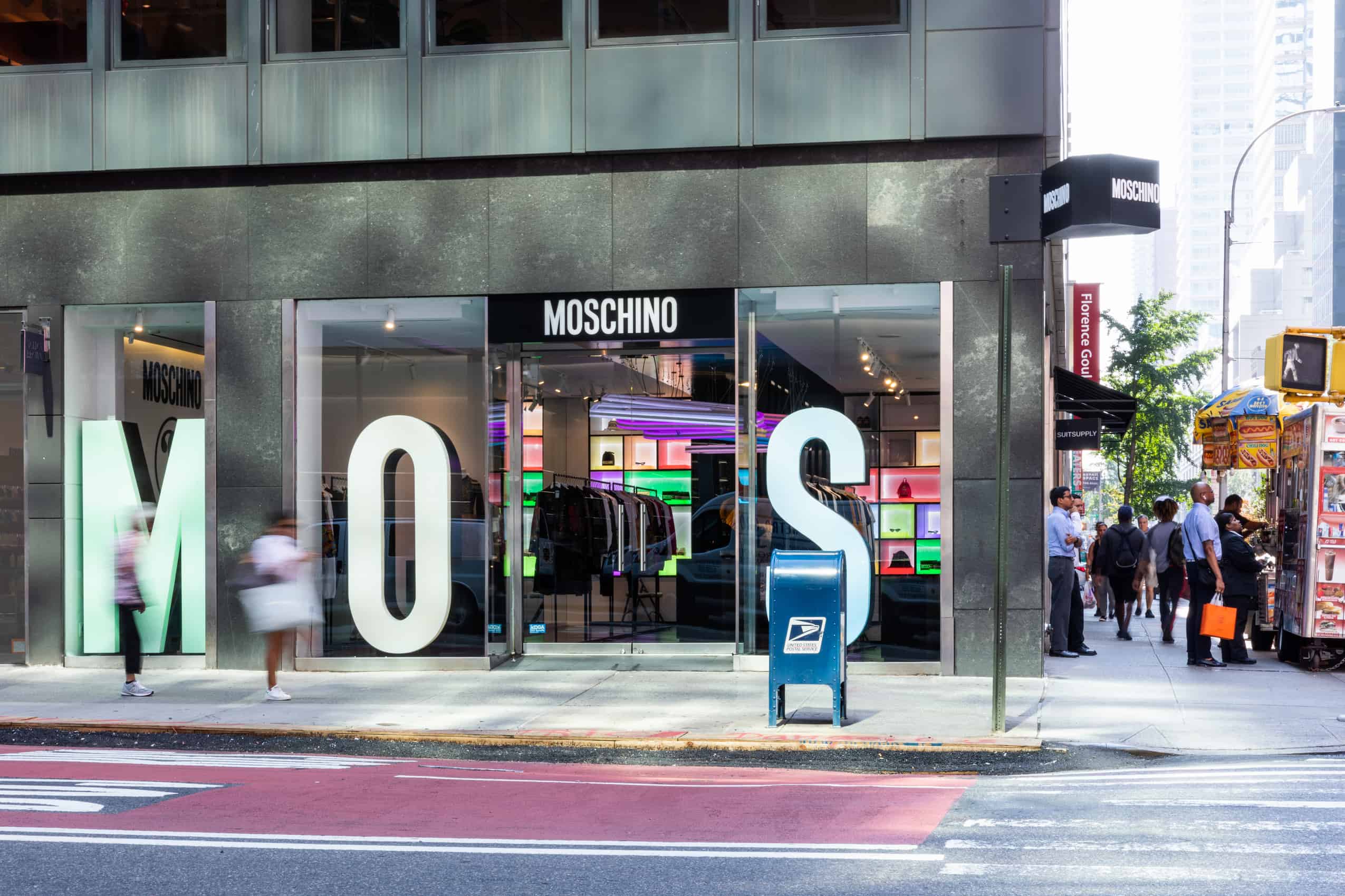 moschino madison avenue