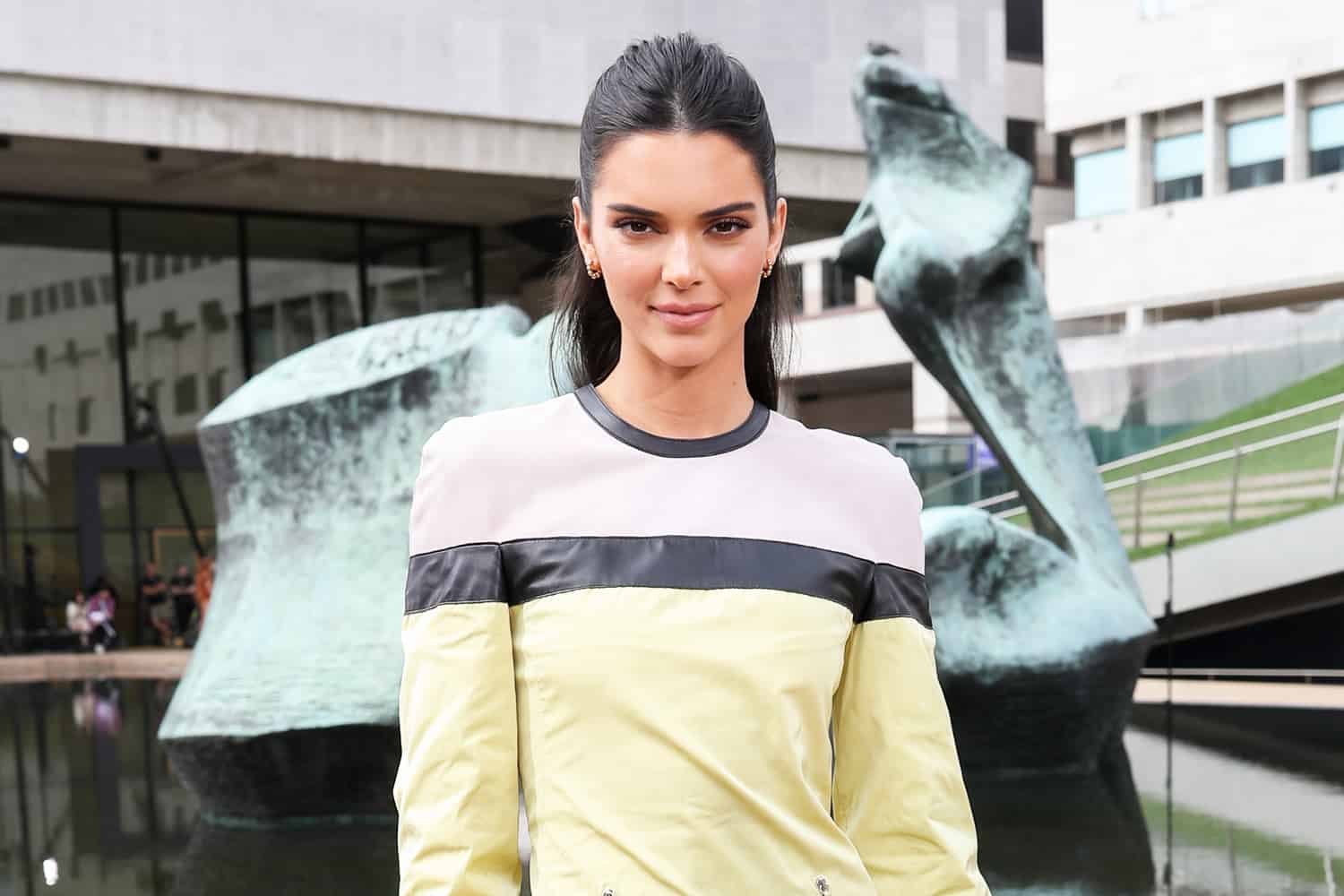 Cheers Kendall Jenner Launches New Tequila Brand 818 Daily Front Row