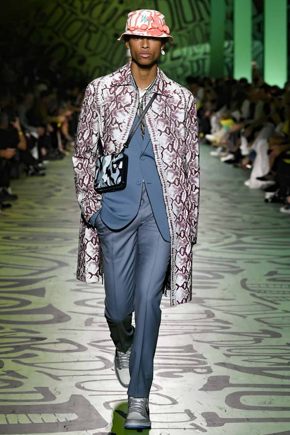 Dior