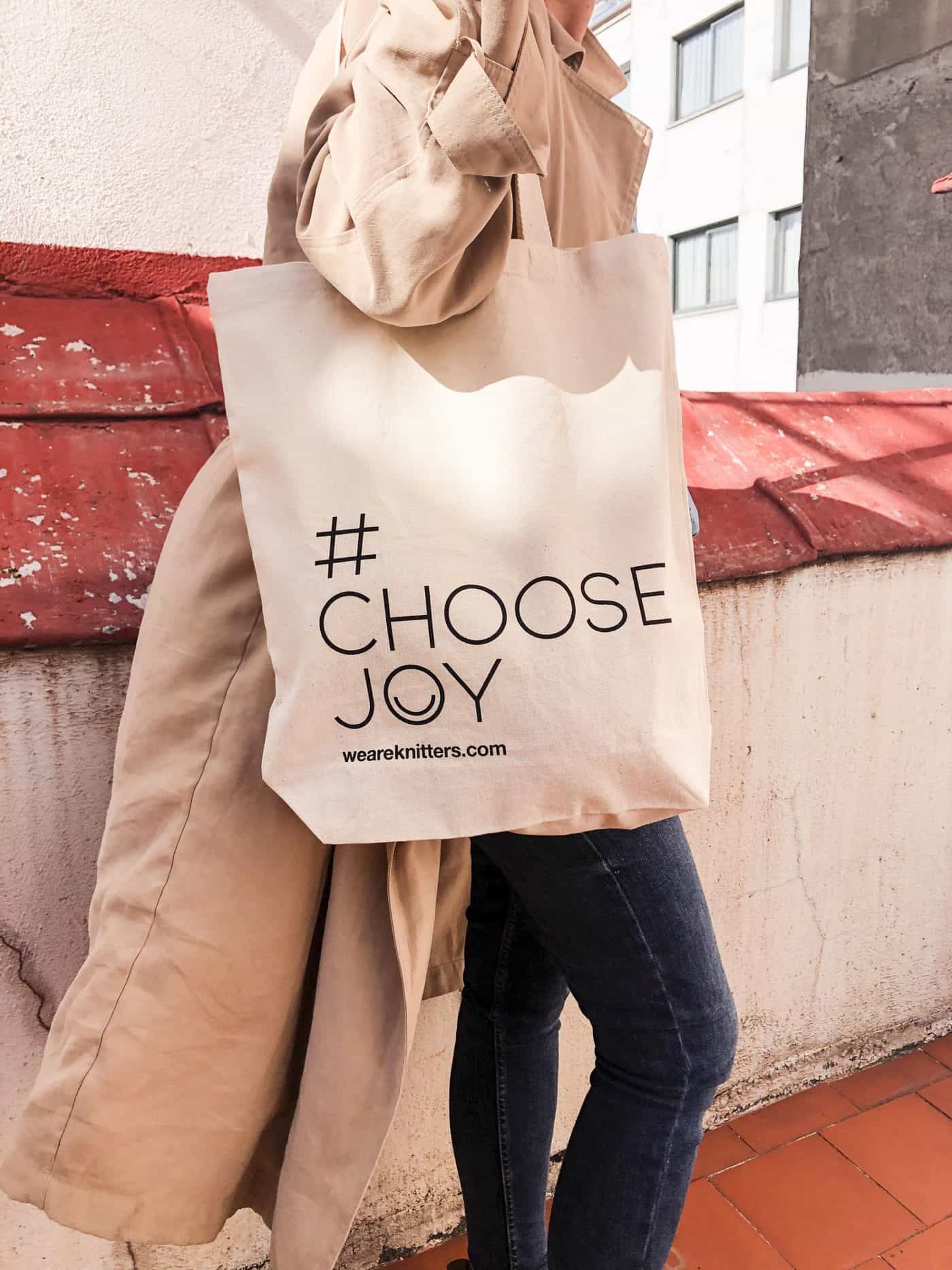 https://fashionweekdaily.com/wp-content/uploads/2020/05/CharityTote2-scaled.jpg https://fashionweekdaily.com/wp-content/uploads/2020/05/CharityTote2-scaled.jpg