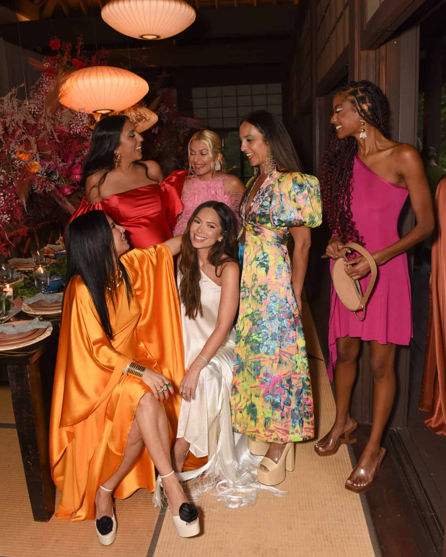 Daily Events Diary: amfAR Los Angeles, An Art Unveiling At The Seville,  Pritika Swarup's Diwali Celebration, Out To Dinner With Cult Gaia, Anine  Bing, Laura Ashley x Batsheva, And More! - Daily