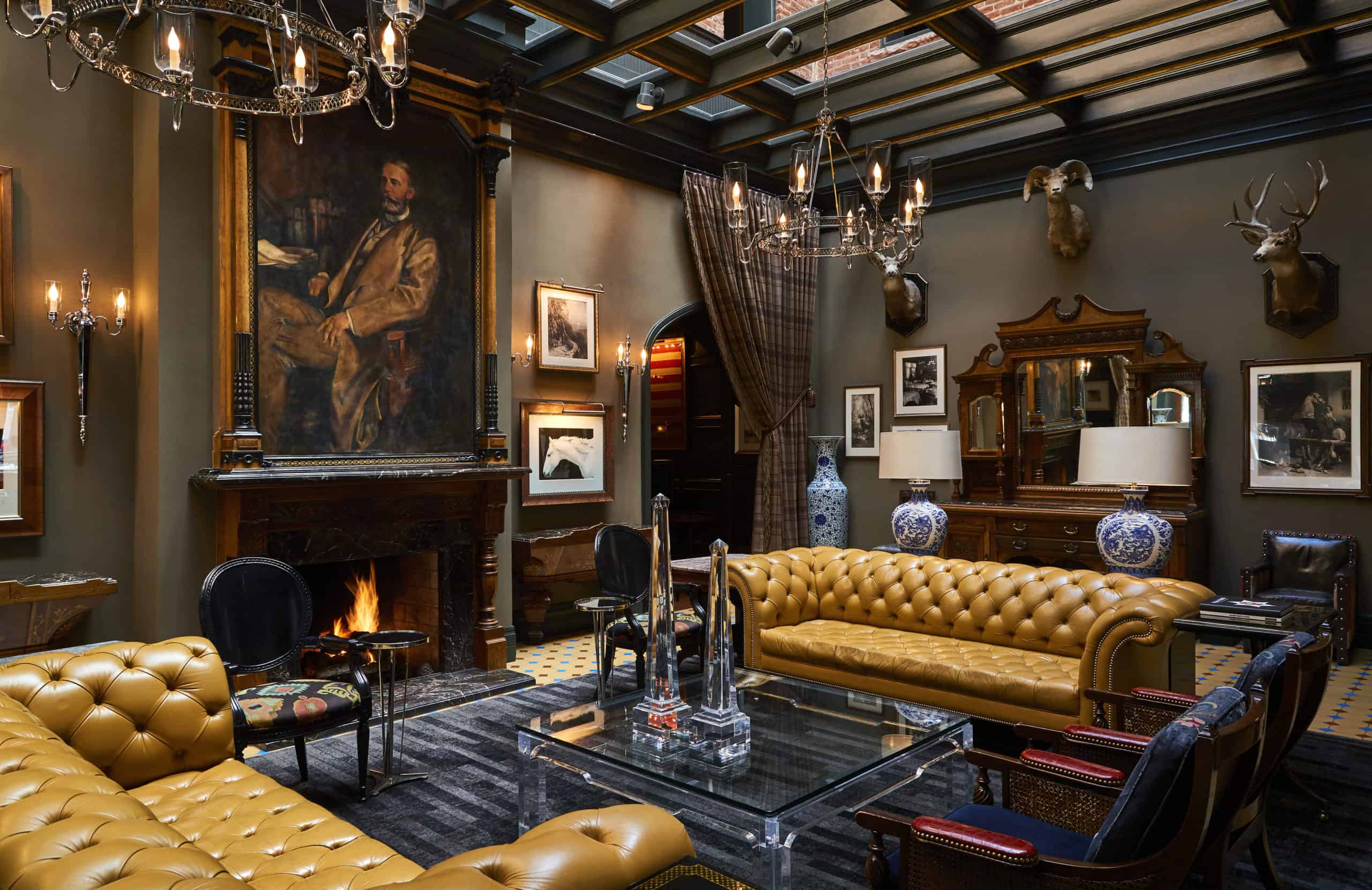 Jerome's sale landmark sofa