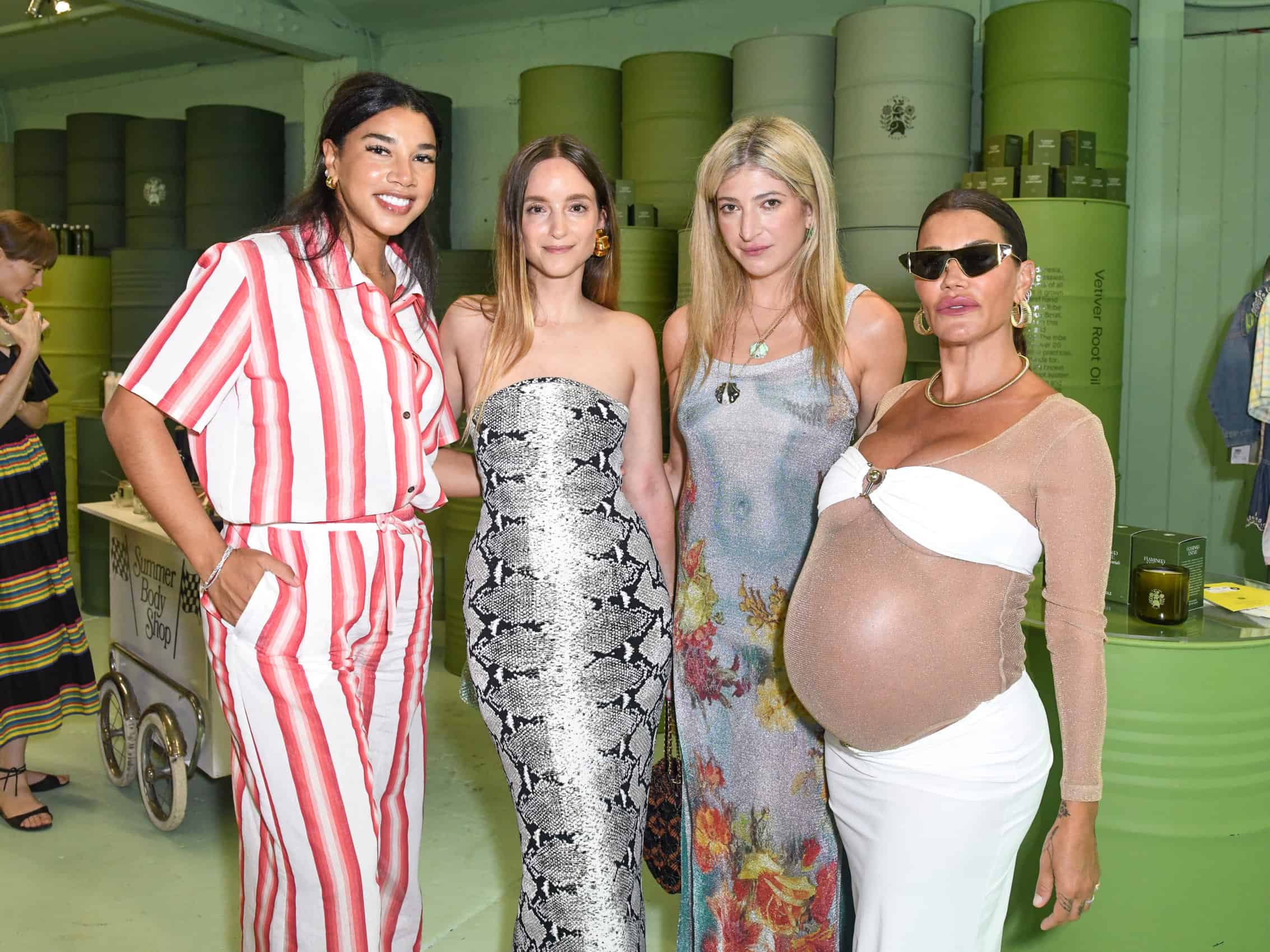 A Gorgeous Gathering Chez Lela Rose, Mytheresa x Flamingo Estate Party Out  East, Thom Browne Reacts To Chanel Rumors, Plus! Rosé Cupcakes!!! - Daily  Front Row