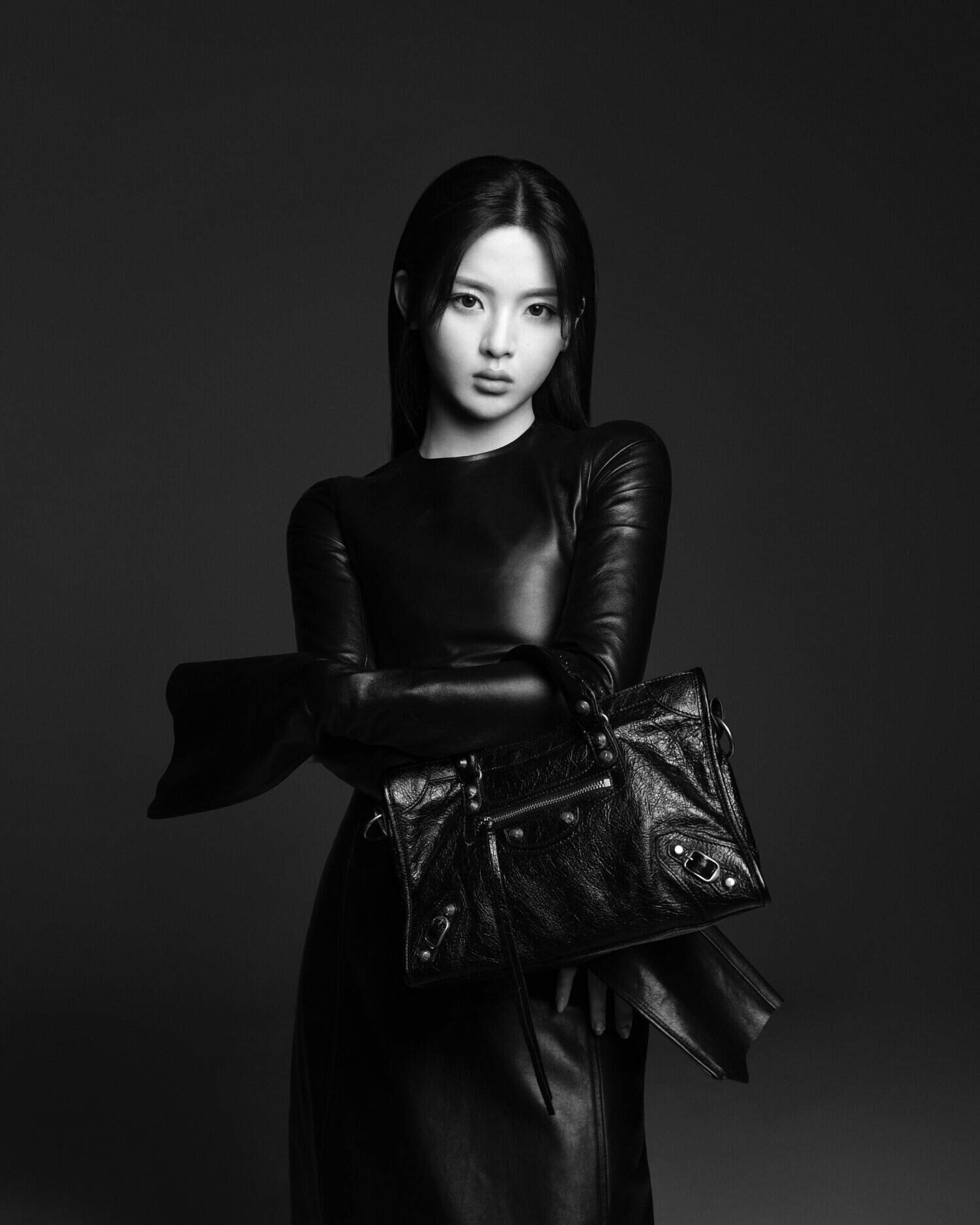 Yang Chaoyue, Balenciaga, bags, campaigns, Mario Sorrenti