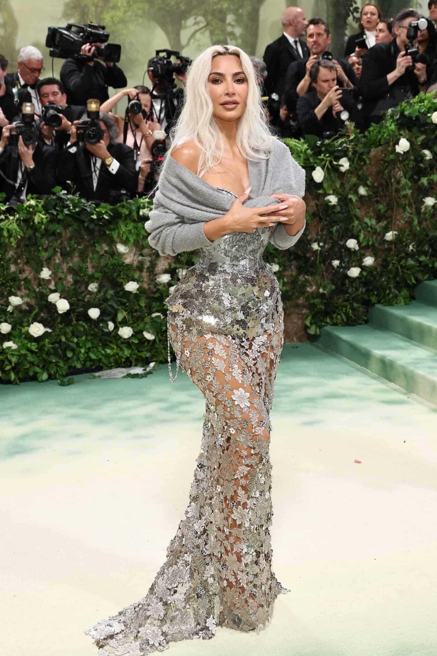 Kim Kardashian, Maison Margiela, couture, Met Gala, Met Gala 2024, Met Gala dress code, Met Gala red carpet, red carpet, celebrity red carpet, fashion