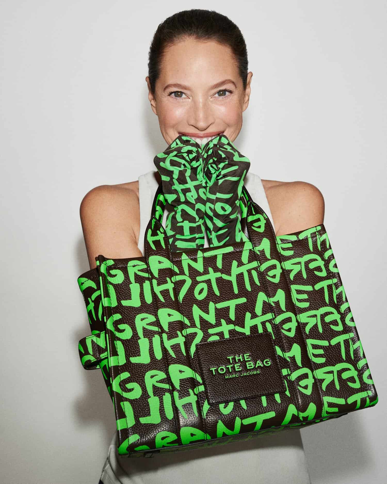 Marc Jacobs, Stephen Sprouse, collaborations, fashion, fashion collaborations, fashion campaigns, campaigns, Christy Turlington Burns
